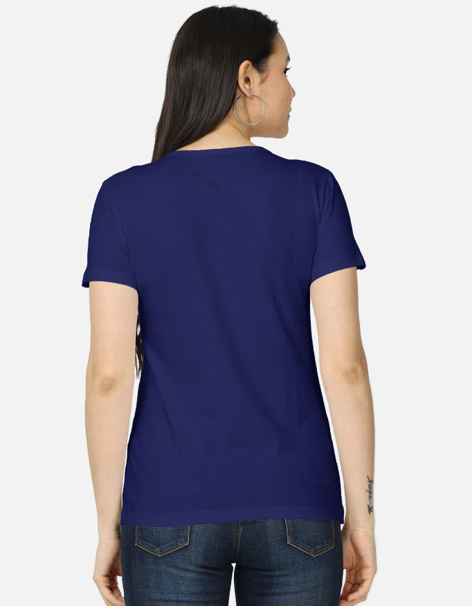 Back view of LYVIT ORIGINALS women's classic T-shirt in soft fabric with a relaxed fit and short sleeves.