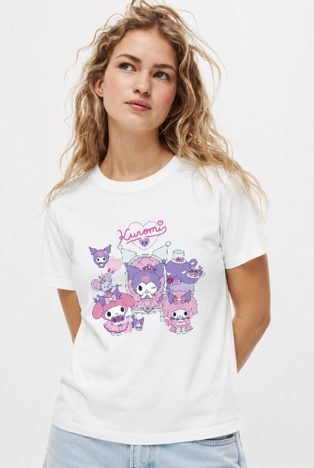Women's classic T-shirt by LYVIT ORIGINALS, showing a comfortable, casual fit with short sleeves and a round neckline.