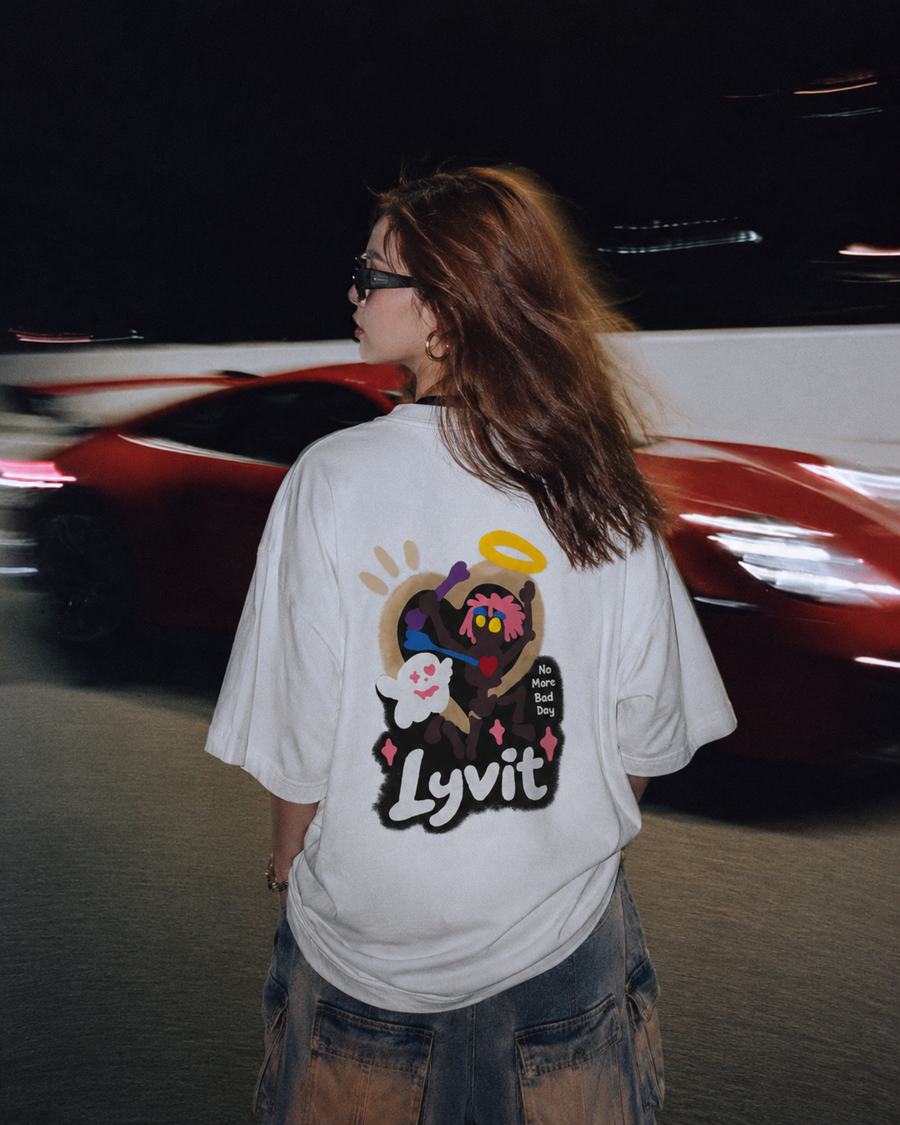 WOMEN OVERSIZED TSHIRT