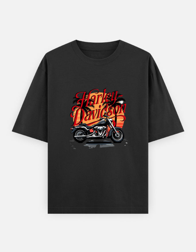 Unisex oversized classic T-shirt by LYVIT ORIGINALS, front view showing relaxed fit and simple design in soft fabric.