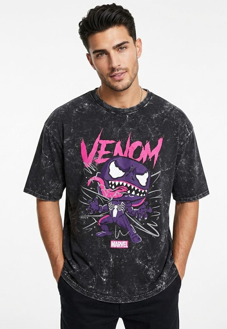 Unisex acid washed oversized T-shirt from LYVIT ORIGINALS, with a relaxed fit and casual, faded style.